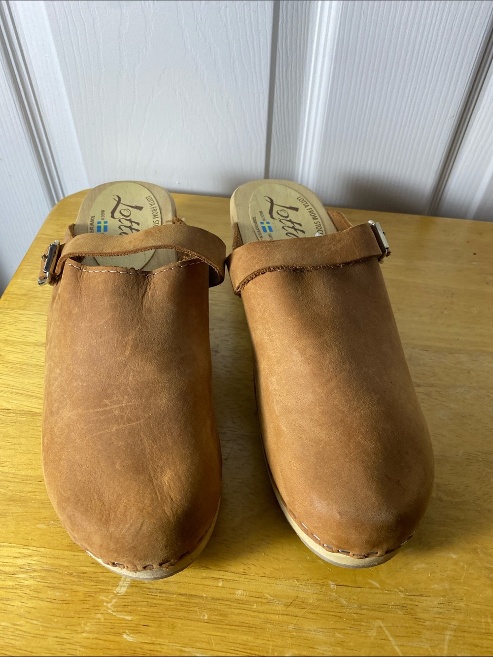 Lotta From Stockholm Tan Leather Clogs with Adjustable Strap EUR 40